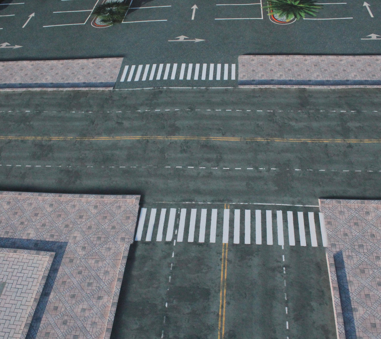 Gray Matter Gaming Gaming Mat 36x36 Modern City 1 - Neoprene Battle Mat with Bag