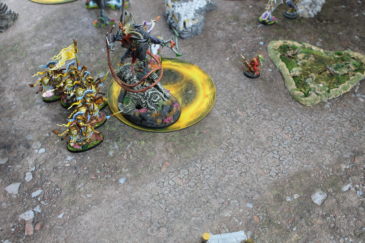 Gray Matter Gaming Gaming Mat Abandoned Town - Neoprene Battle Mat with Bag