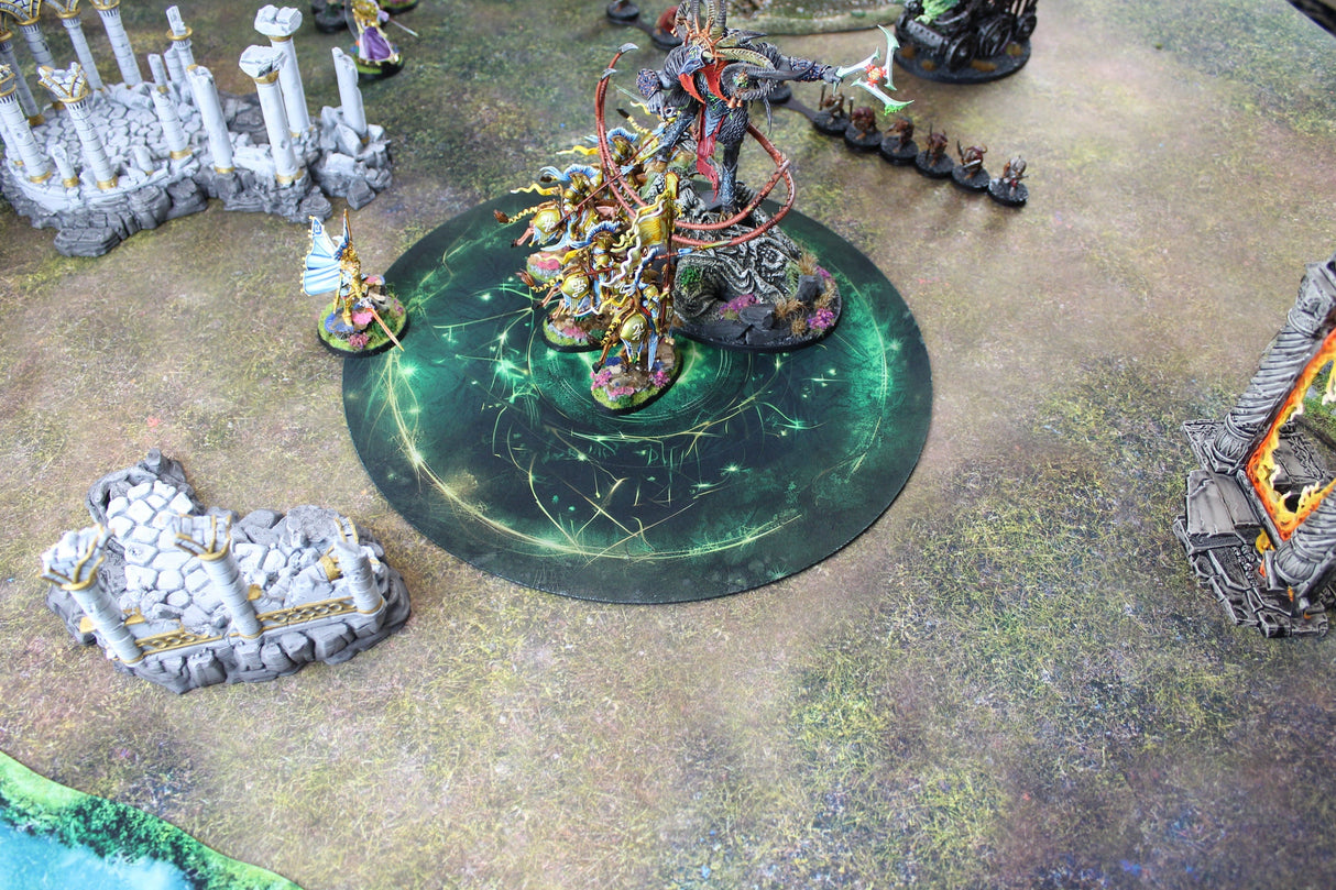 Gray Matter Gaming Gaming Mat Autumn Prairie - Neoprene Battle Mat with Bag