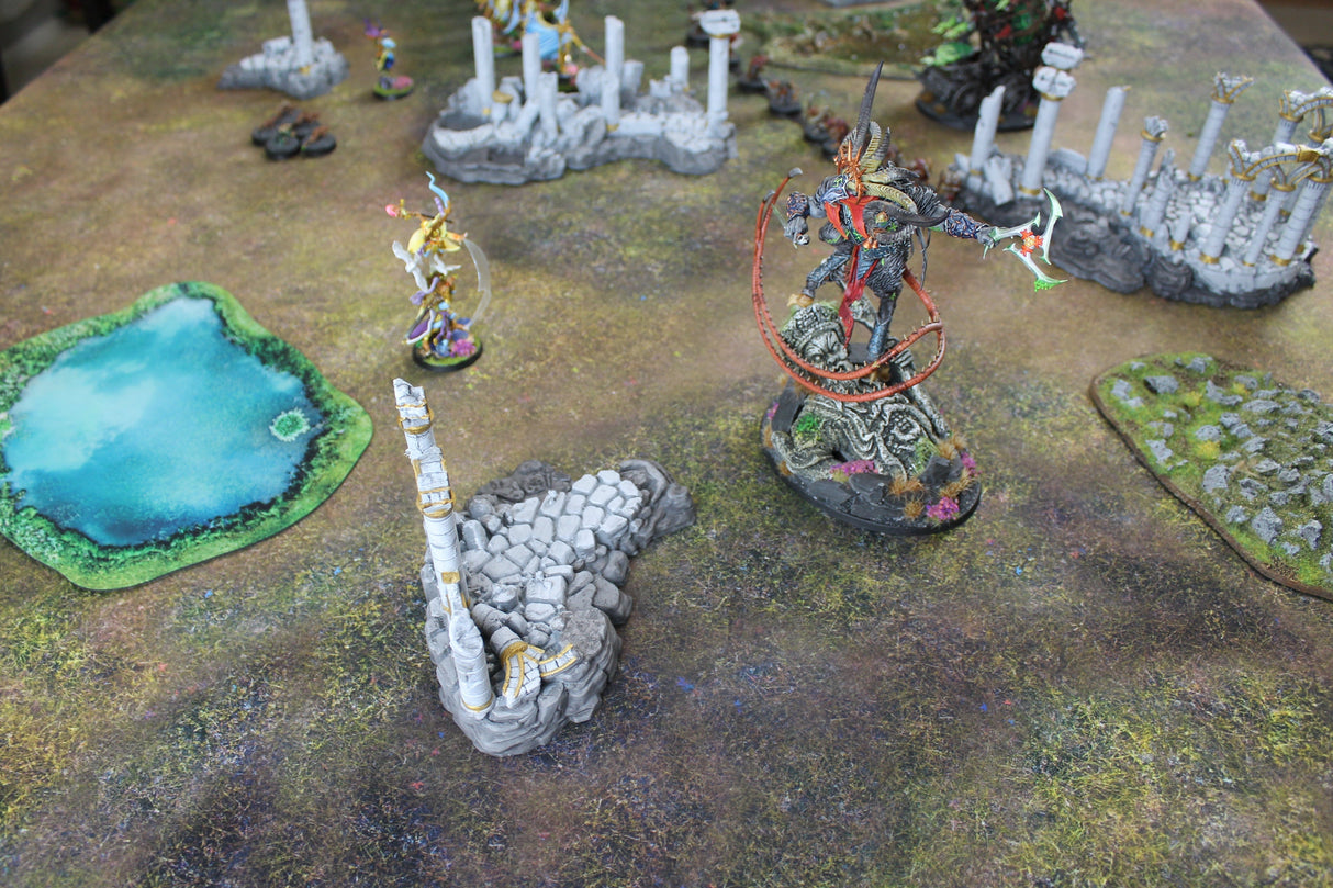 Gray Matter Gaming Gaming Mat Autumn Prairie - Neoprene Battle Mat with Bag