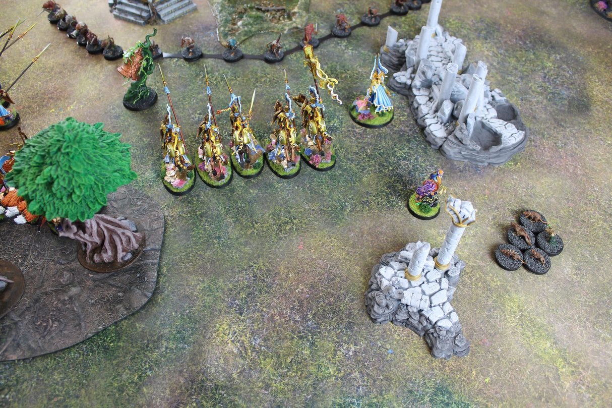 Gray Matter Gaming Gaming Mat Autumn Prairie - Neoprene Battle Mat with Bag