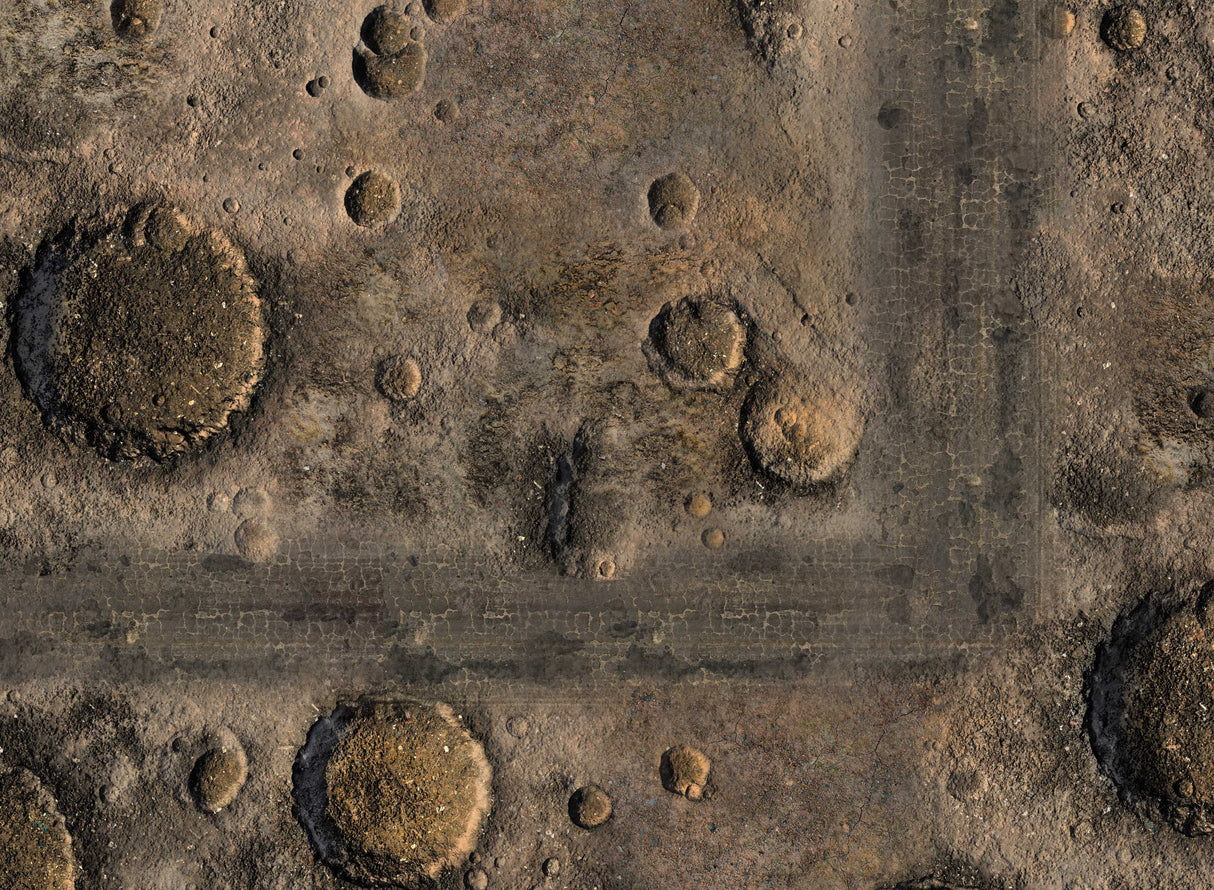 Gray Matter Gaming Gaming Mat Blasted Battlefield - Neoprene Battle Mat with Bag