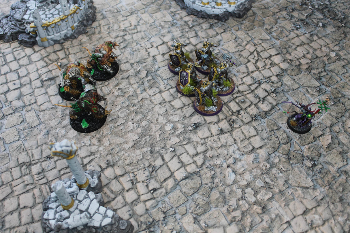 Gray Matter Gaming Gaming Mat Broken Cobblestone - Neoprene Battle Mat with Bag