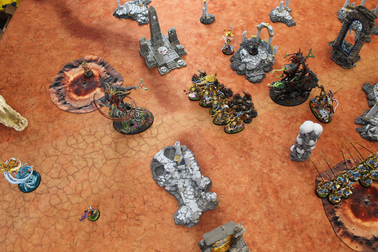 Gray Matter Gaming Gaming Mat Cracked Earth - Neoprene Battle Mat with Bag