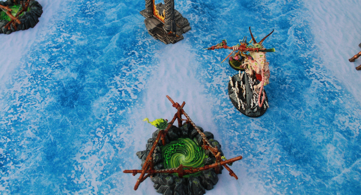 Gray Matter Gaming Gaming Mat Frozen River - Neoprene Battle Mat with Bag