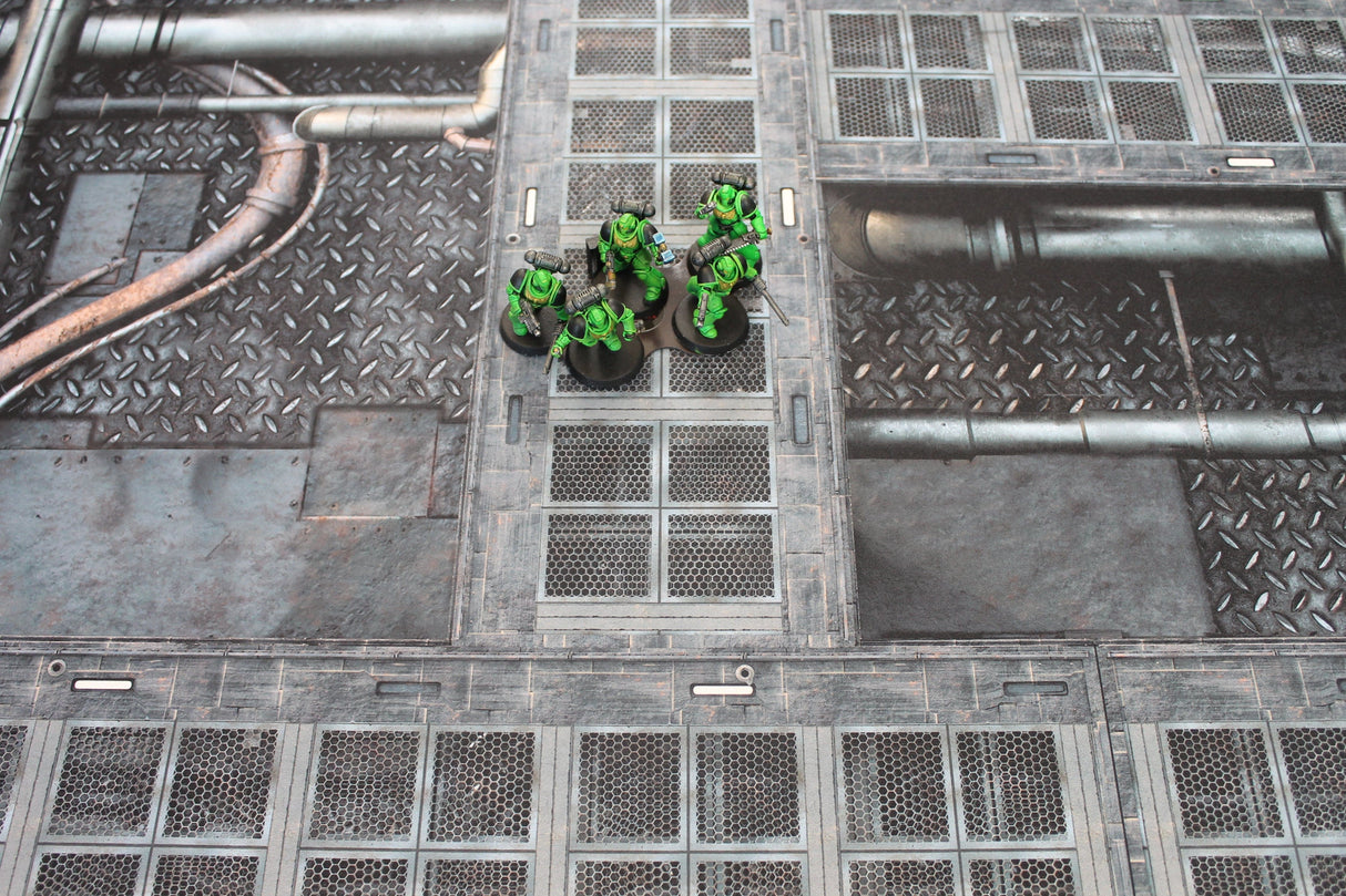 Gray Matter Gaming Gaming Mat Grimdark Station - Neoprene Battle Mat with Bag