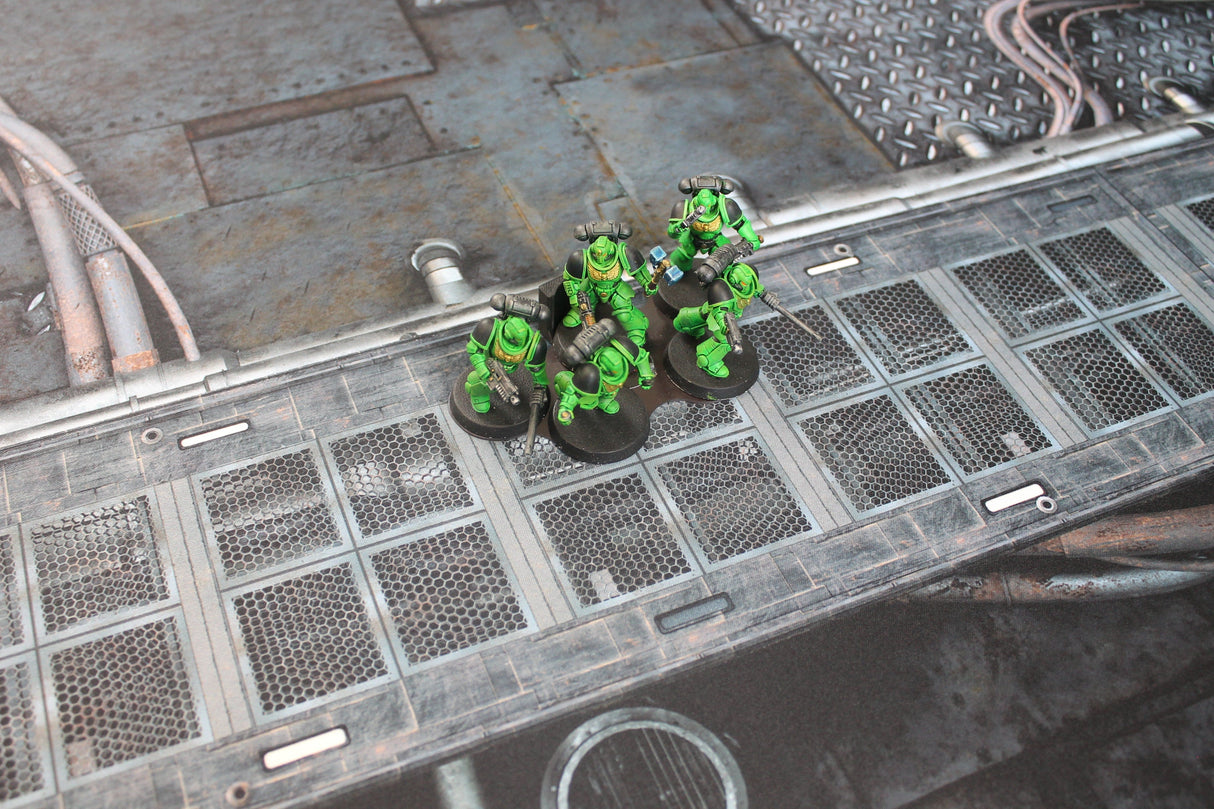 Gray Matter Gaming Gaming Mat Grimdark Station - Neoprene Battle Mat with Bag