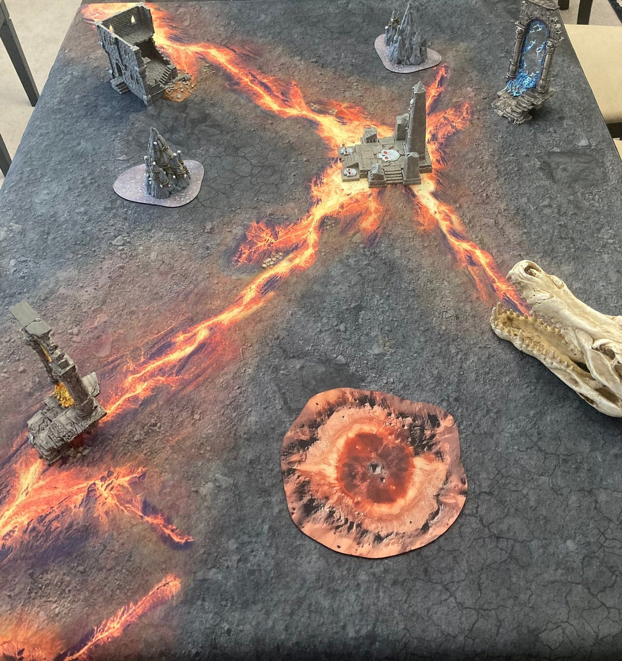 Gray Matter Gaming Gaming Mat Infernal Steppes - Neoprene Battle Mat with Bag