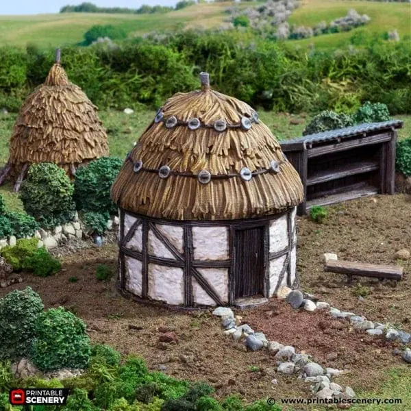 Tabletop Terrain Building Small Round House - Country & King - Fantasy Historical Building