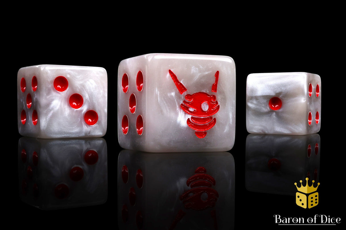 Drone, White 16mm Dice