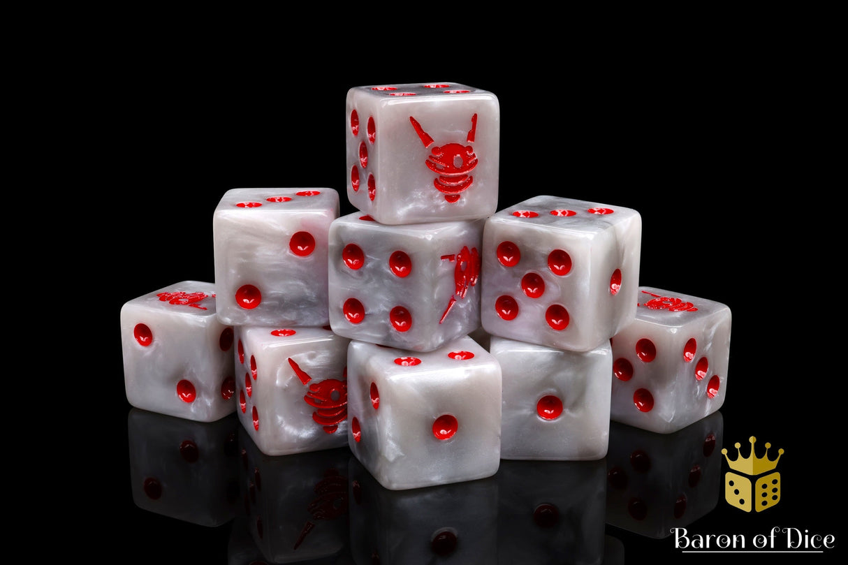 Drone, White 16mm Dice