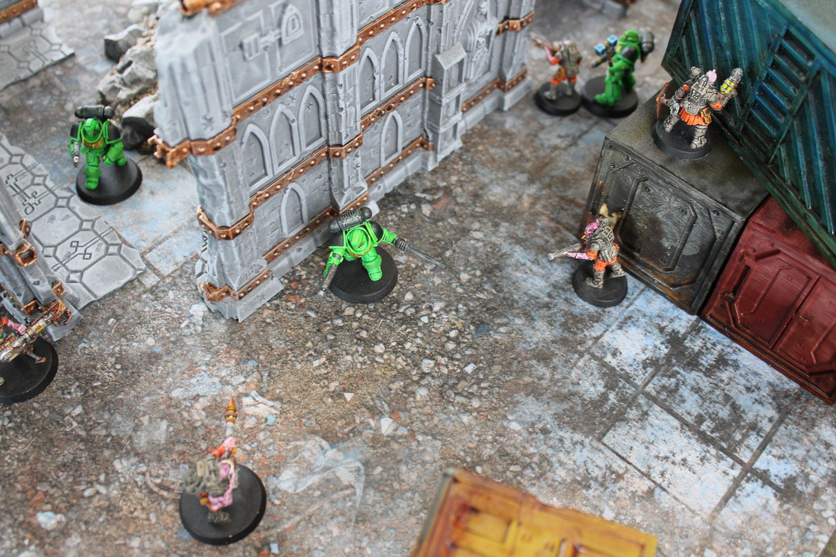 Gray Matter Gaming Gaming Mat Urban Ruins - Neoprene Battle Mat with Bag