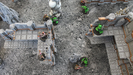 Gray Matter Gaming Gaming Mat Urban Ruins - Neoprene Battle Mat with Bag