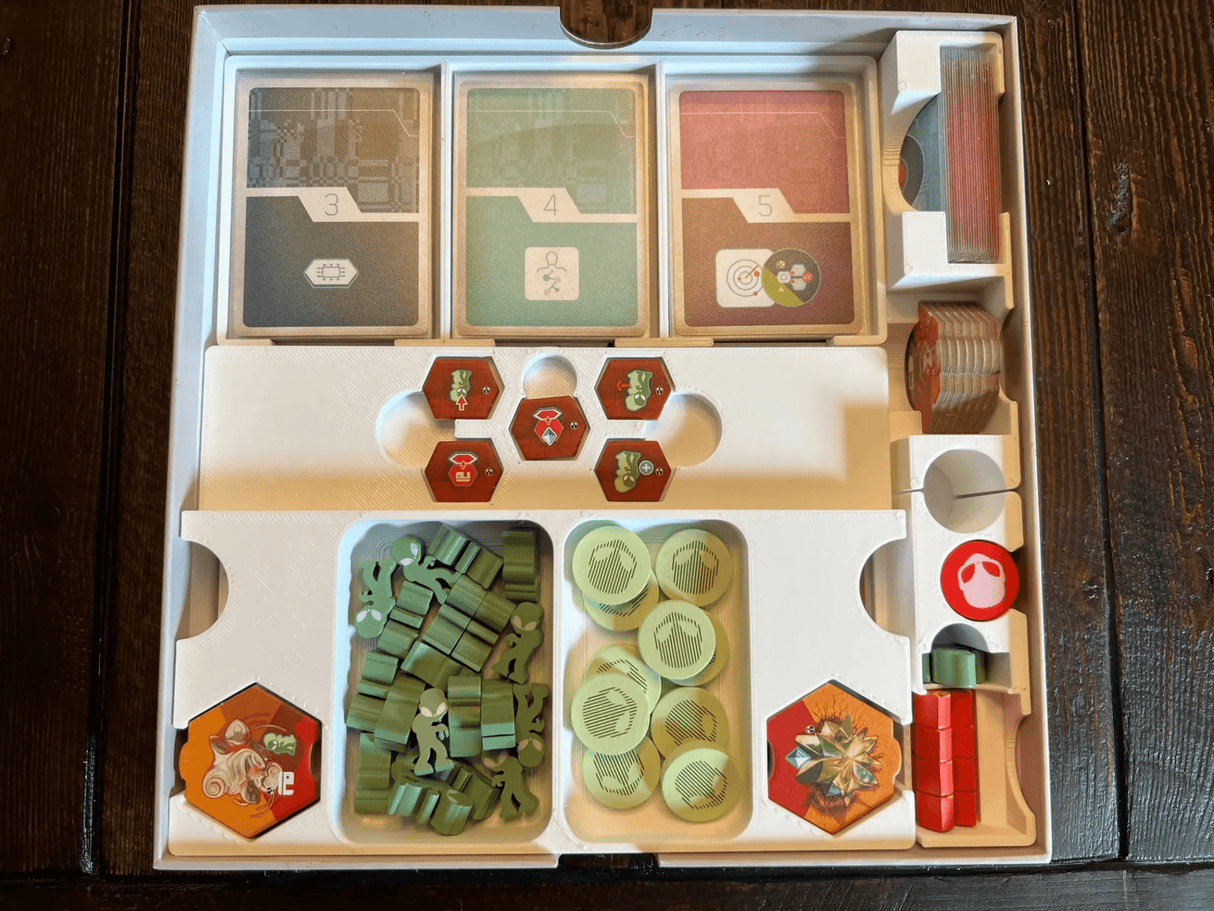 Tabletop Terrain Board Game Insert On Mars: Alien Invasion Board Game Insert / Organizer