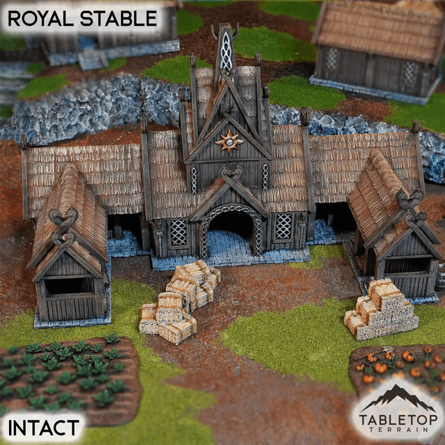 Tabletop Terrain Building Intact / 32mm Royal Stable - Kingdom of Saxonia