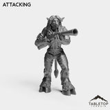 Tabletop Terrain Miniature Attacking Minotaur Hunter Starter Female