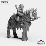 Tabletop Terrain Miniature DK Goblin Female