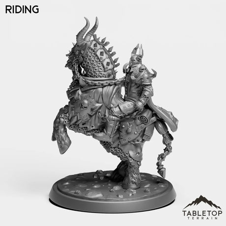 Tabletop Terrain Miniature Riding DK Horseman Leader