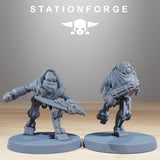 Tabletop Terrain Miniature Scavenger Halflings
