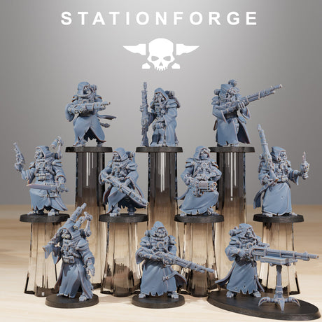 Tabletop Terrain Miniature Scavenger Hunters