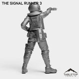 Tabletop Terrain Miniature Signal Runner - Ash Nomads